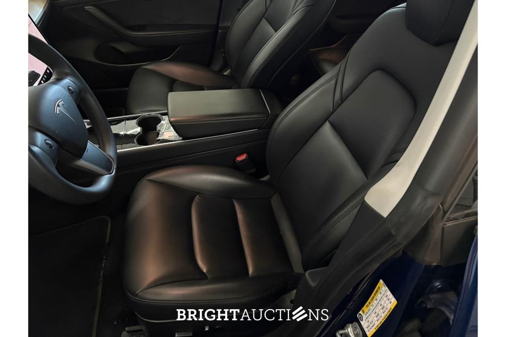 Tesla Model 3 Standard RWD Plus 60 kWh 238pk 2020 (Origineel-NL), K-748-GL