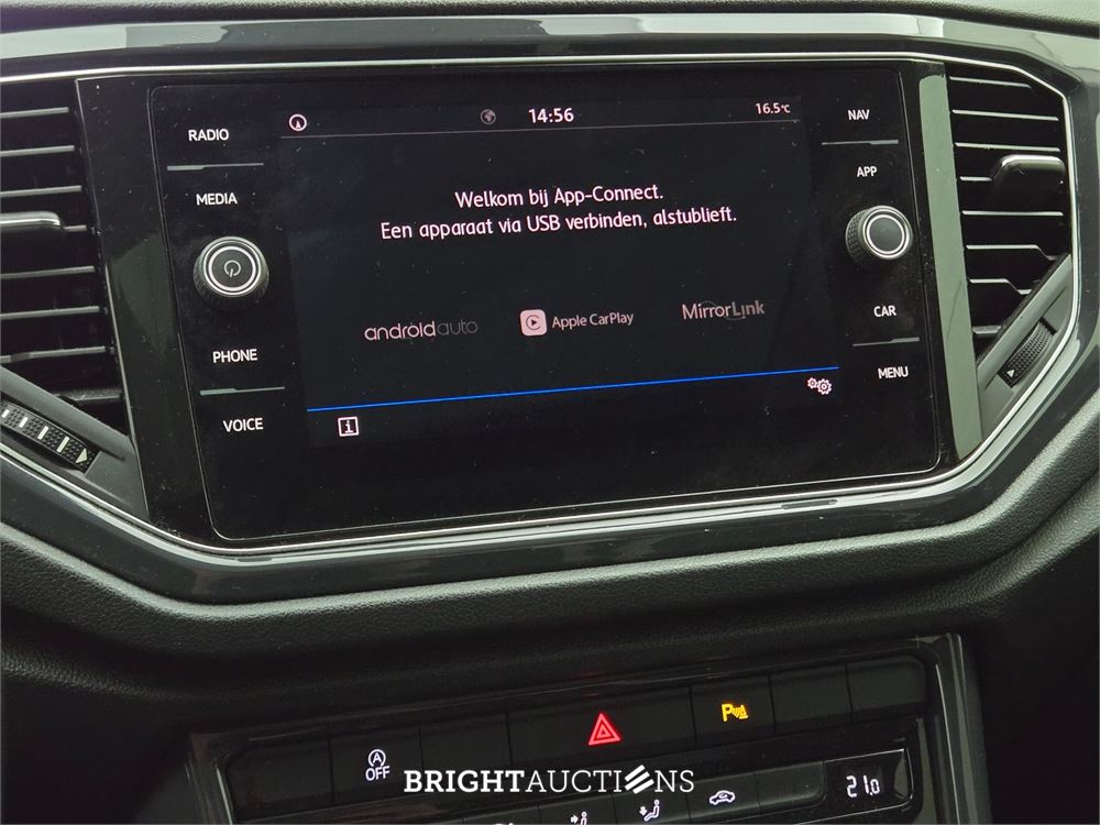 Volkswagen T-Roc Sport 1.5 TSI 150pk 2019 (Origineel-NL), XD-221-X