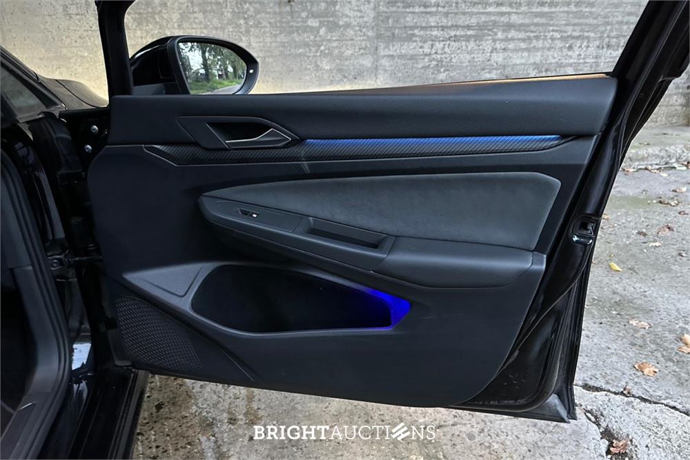 Volkswagen Golf R 4Motion 2.0 TSI 320pk 2022 AKRAPOVIC, T-489-XZ