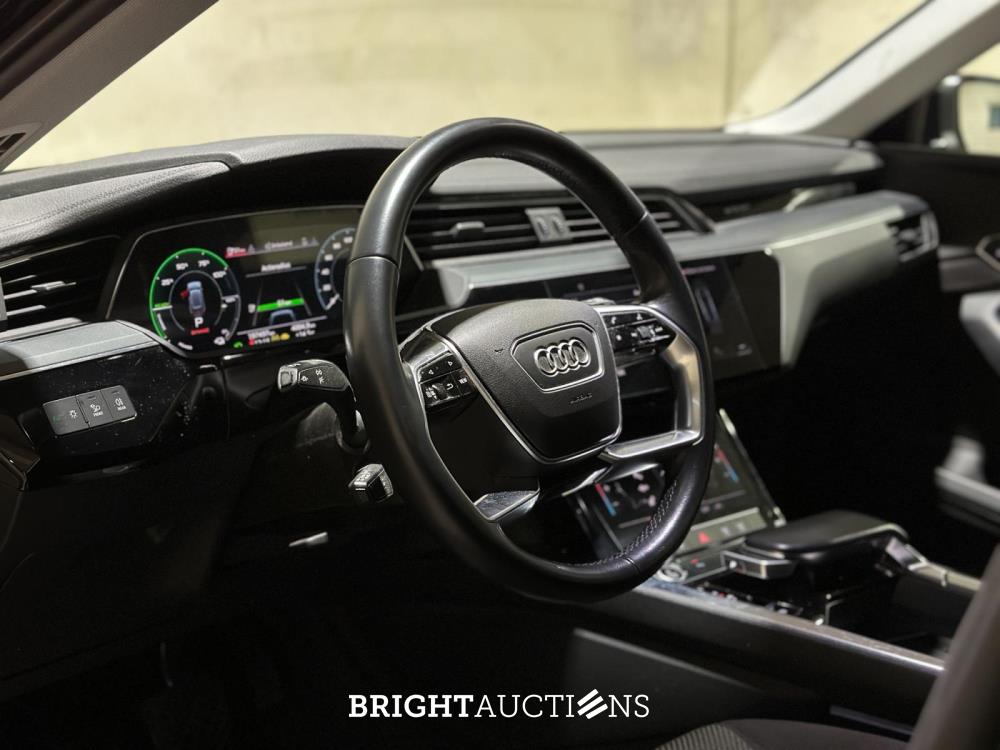Audi e-tron 55 quattro edition 95 kWh 408pk 2020 (Origineel-NL + 1e eigenaar), K-077-BL