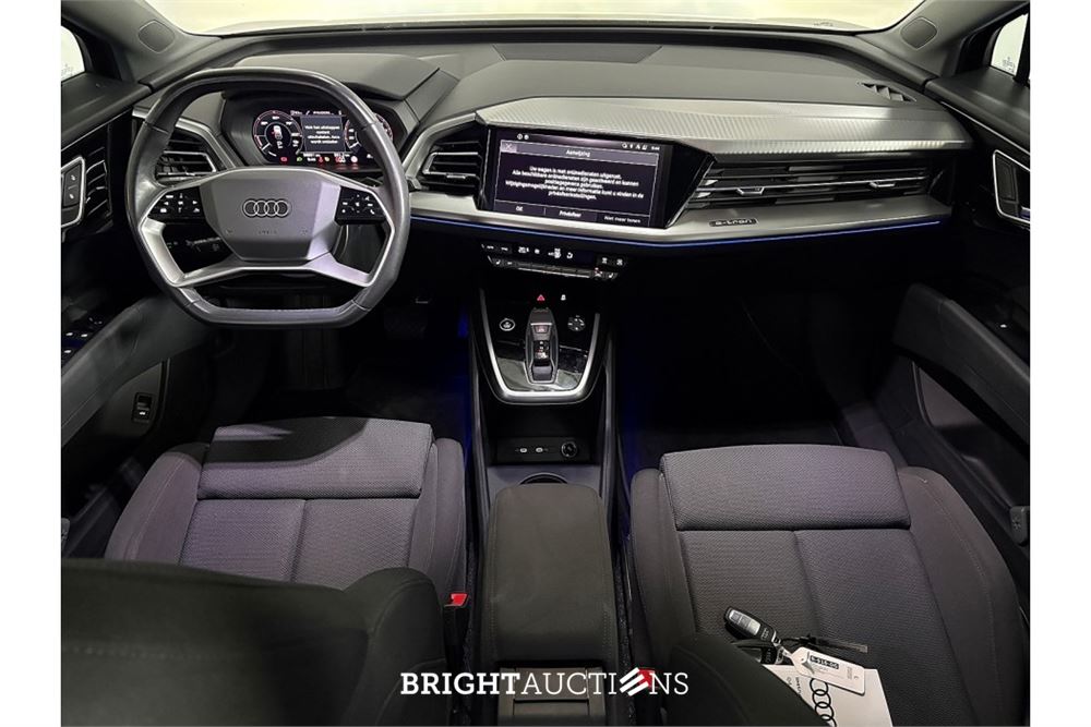 Audi Q4 35 Advanced edition 55 kWh 2022 (Origineel-NL), R-916-DG