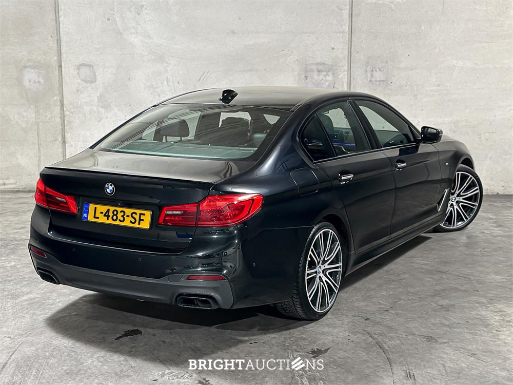 BMW M550i xDrive High Executive 462pk 2017 5-serie, L-483-SF