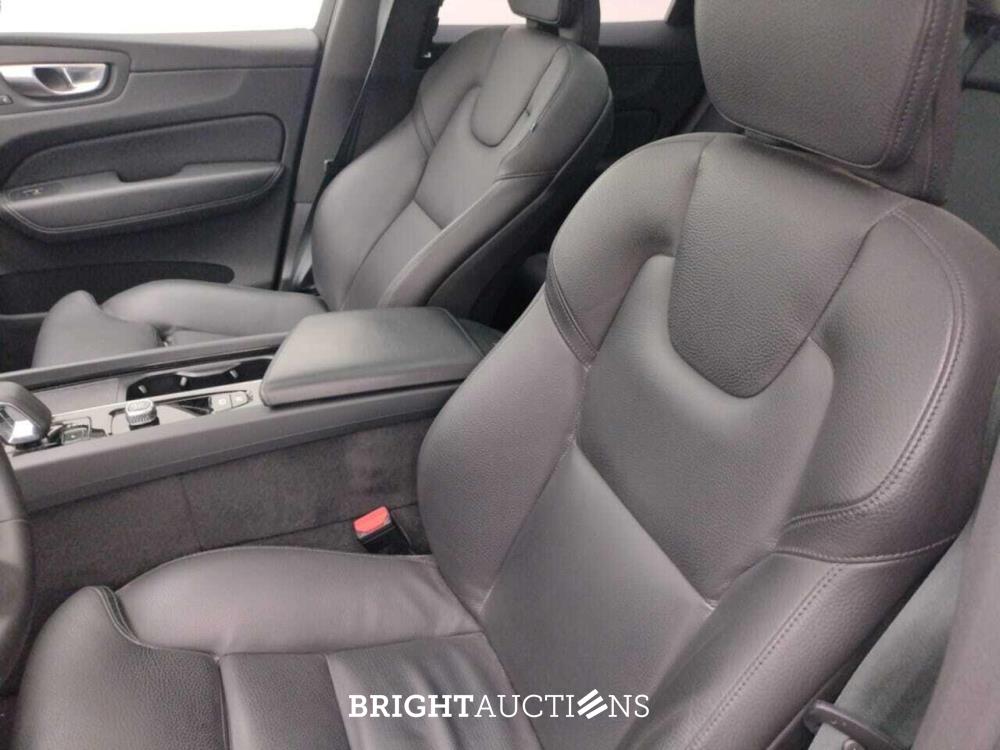 Volvo XC60 T6 PHEV Ultimate Dark 2.0 AWD 253pk 2023