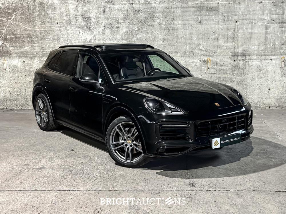 Porsche Cayenne E-Hybrid Platinum Edition 3.0 V6 462pk 2023 (Origineel-NL), NL-kenteken