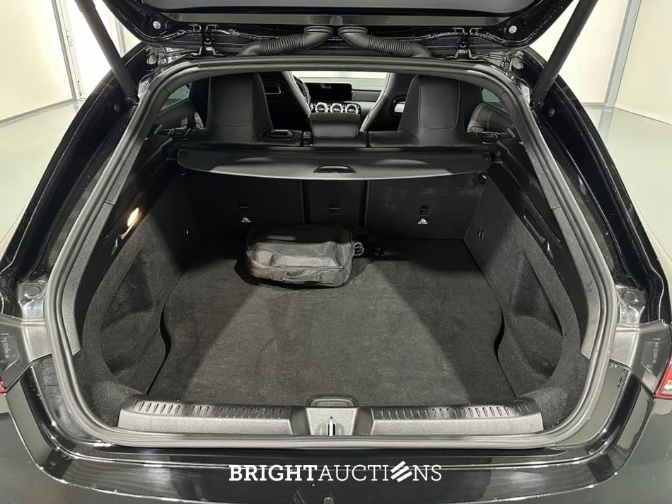 Mercedes-Benz CLA 250 e Shooting Brake Business Solution AMG Limited Pano 262pk 2022 (Origineel-NL) CLA-Klasse, R-629-BS