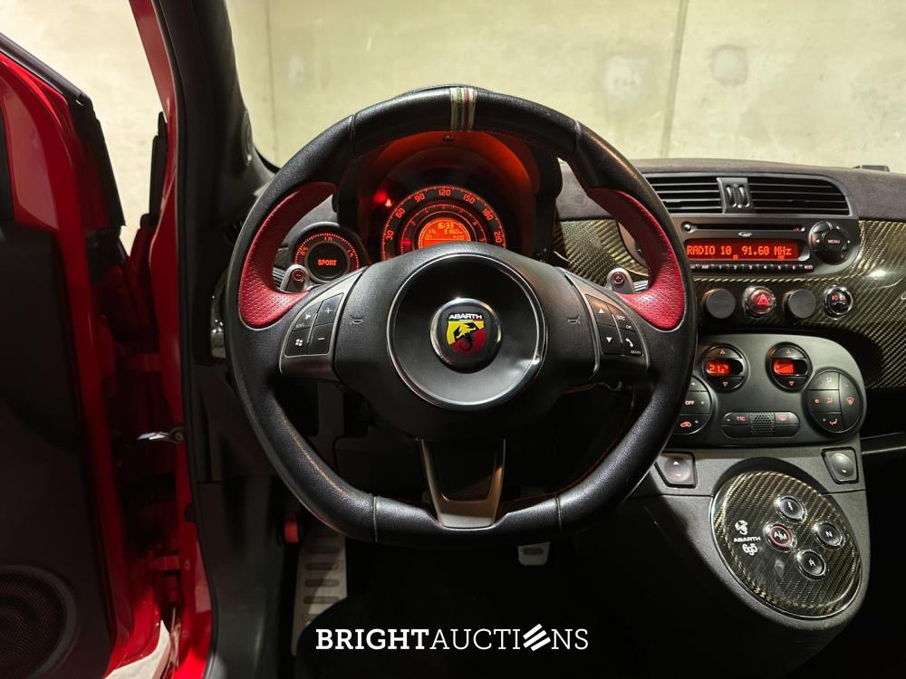 Fiat Abarth 695 Tributo Ferrari AKRAPOVIC 180hp