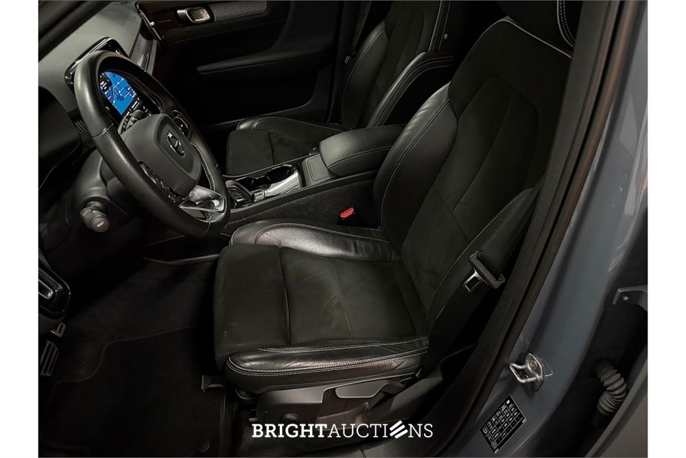 Volvo XC40 Recharge P8 R-Design AWD 2021 (Origineel-NL), L-520-XB