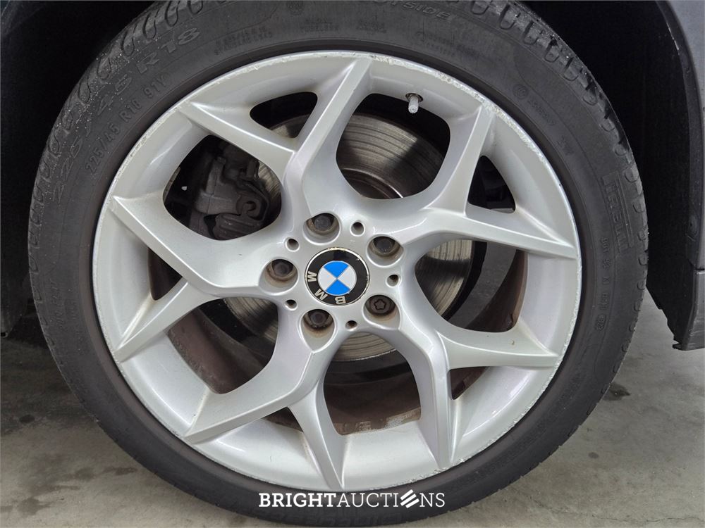 BMW X1 xDrive20d High Executive 184pk 2015, ZN-485-B