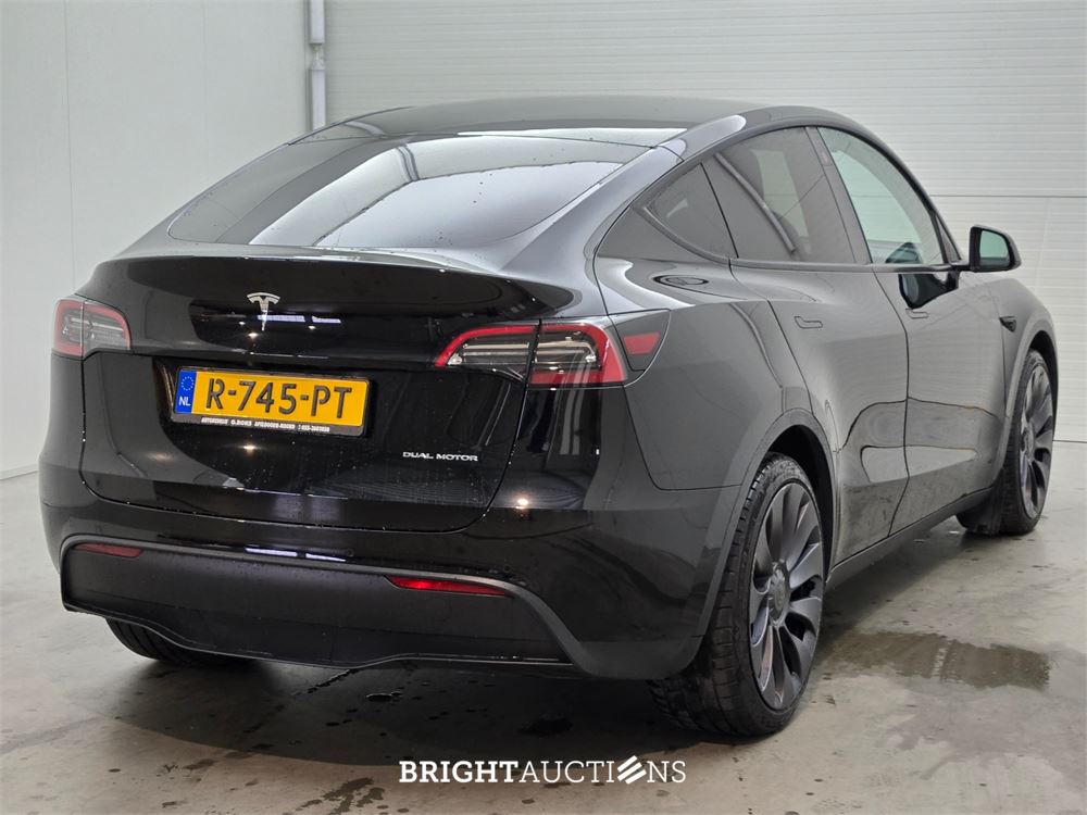 Tesla Model Y Long Range AWD 75 kWh 351pk 2021, R-745-PT