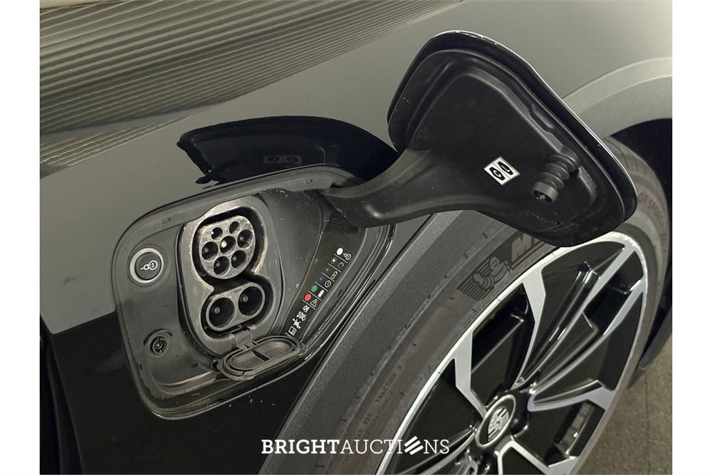 Porsche Taycan 4S 93 kWh 2022, X-274-FS