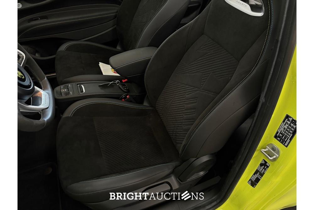 Fiat 500C Abarth Turismo 42 kWh 155pk 2025 (Origineel-NL), HSZ-26-J