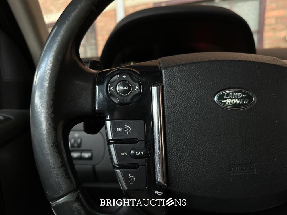 Land Rover Discovery 4 3.0 SDV6 SE HSE 256pk 2015, VNJ-87-T