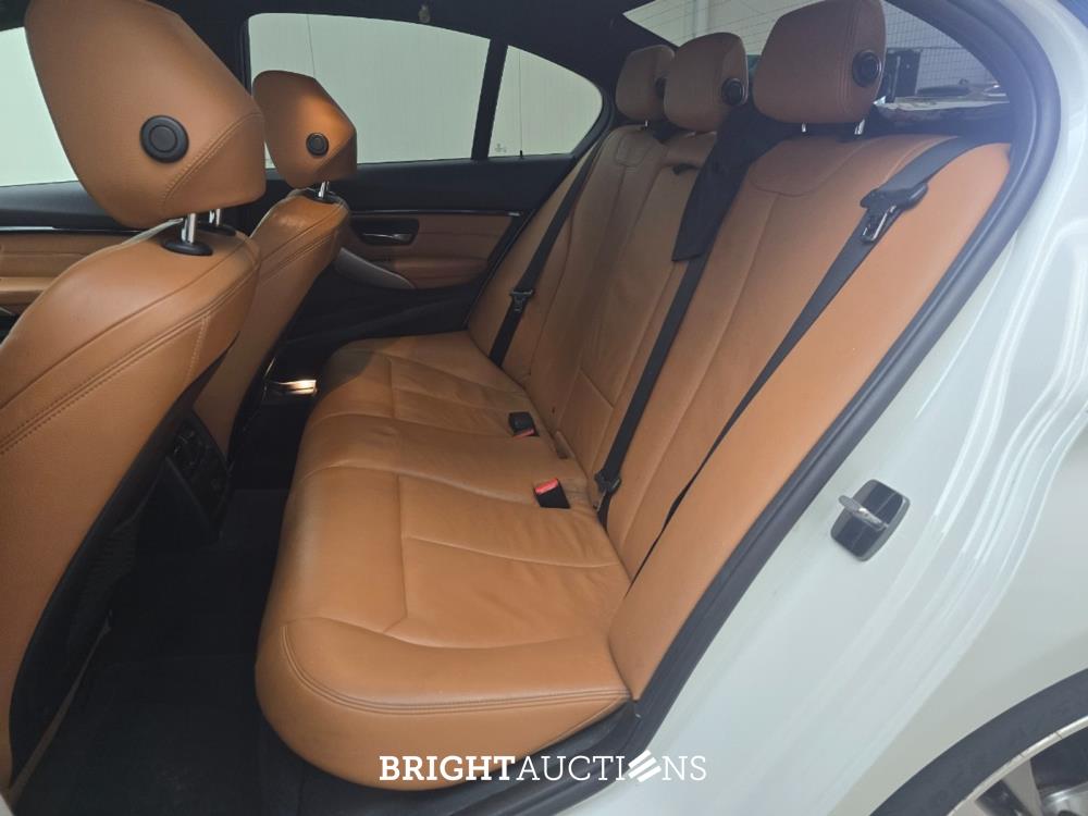 BMW 3-serie M Sport Edition 136pk 2018 (Origineel-NL), TV-084-P