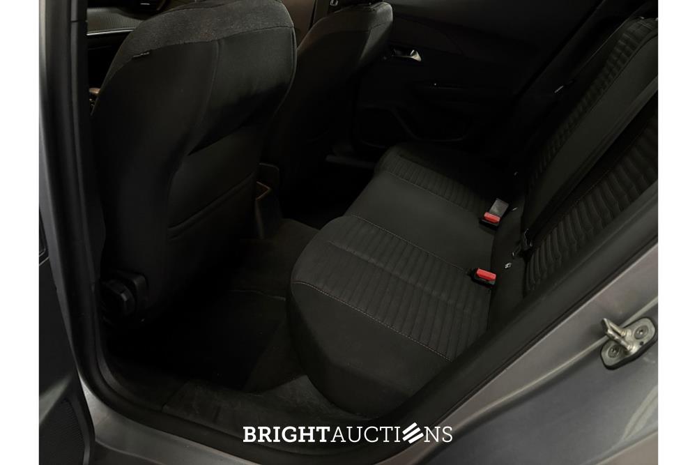 Peugeot 2008 Active 1.2 PureTech 100pk 2022 (Origineel-NL), R-566-RD