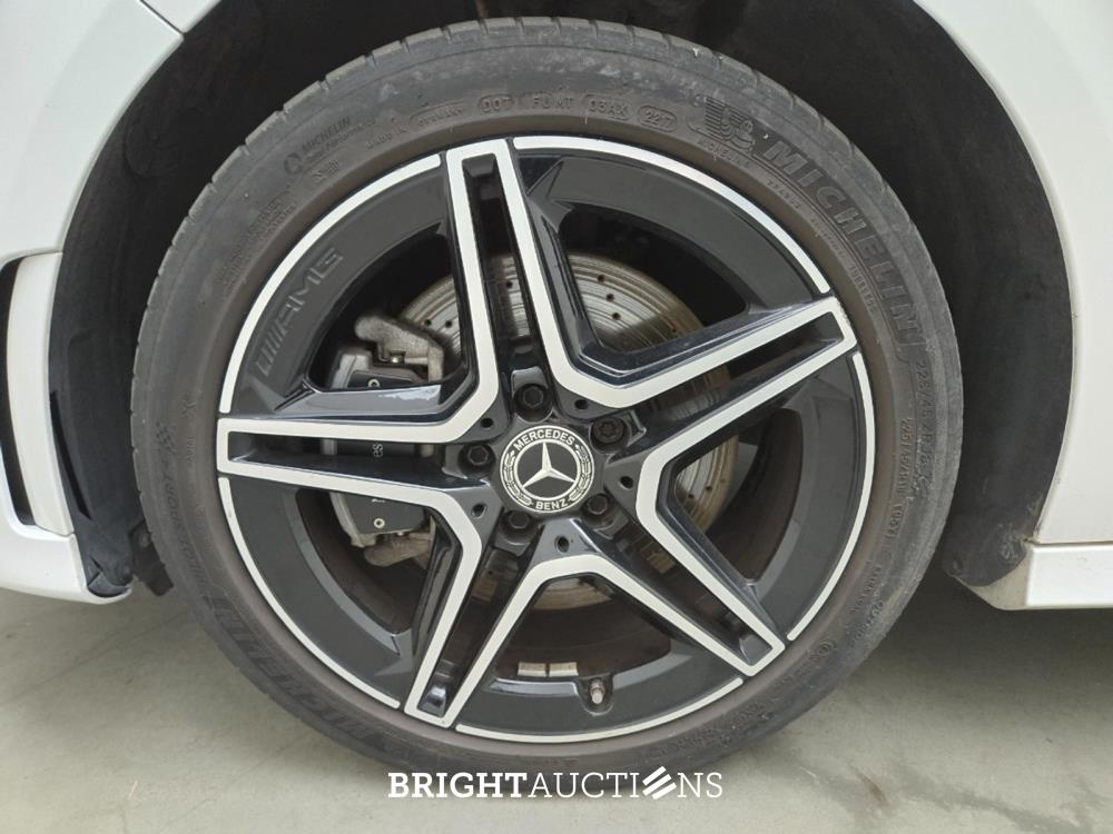Mercedes-Benz A250 e Business Solution AMG Limited 262pk 2020 A-klasse, Z-645-DJ