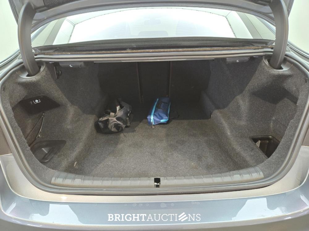 BMW 5-serie High Executive 252pk 2017 (Origineel-NL), NJ-960-R