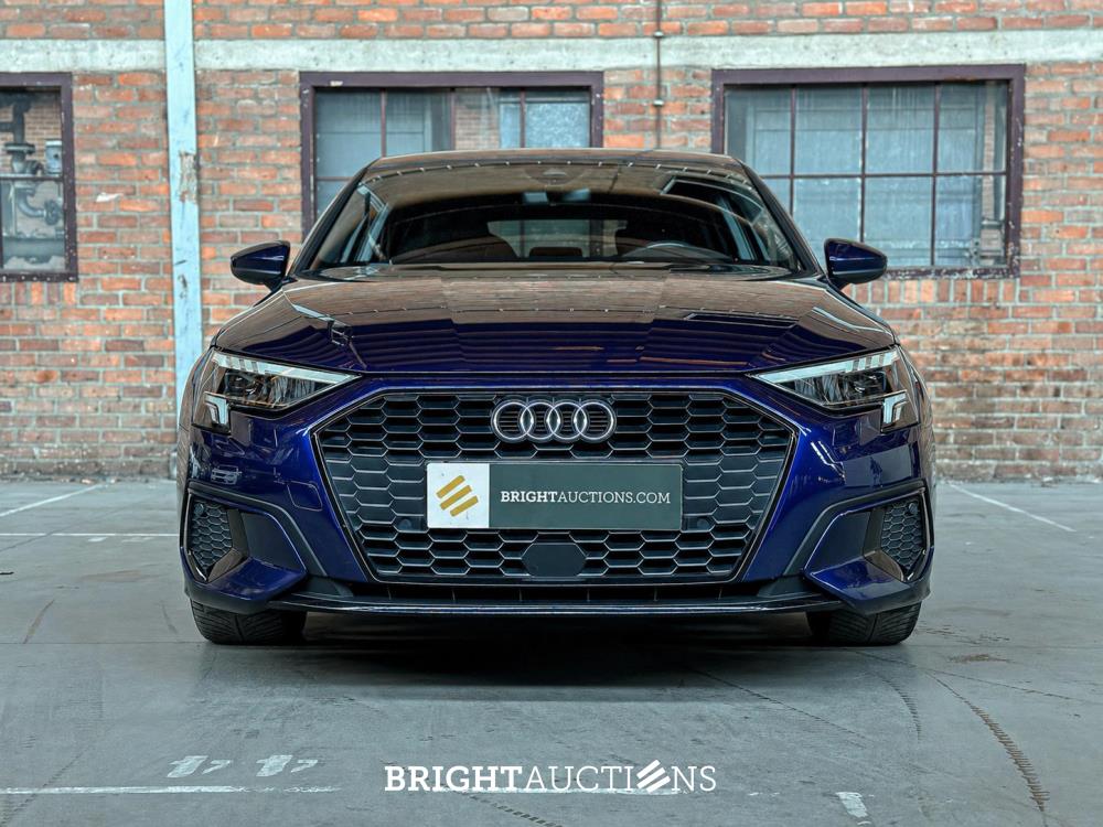 Audi A3 Sportback 35 TFSI Business edition 150pk 2020 (Origineel-NL+1e eignaar), J-594-JG