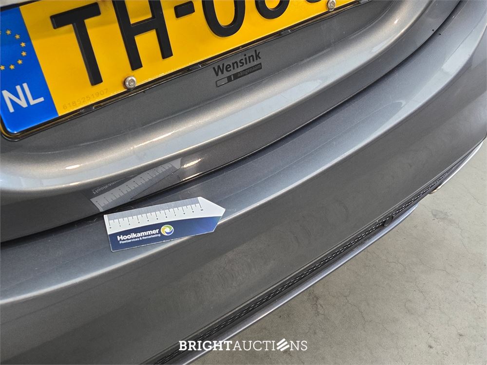 Mercedes-Benz C180 Business Solution AMG Plus Upgrade Edition 157pk 2018 (Origineel-NL) C-klasse, TH-060-P