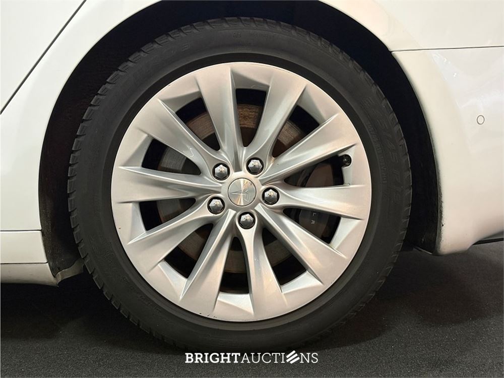 Tesla Model S 75D Base 2018 (Origineel-NL), SL-641-Z