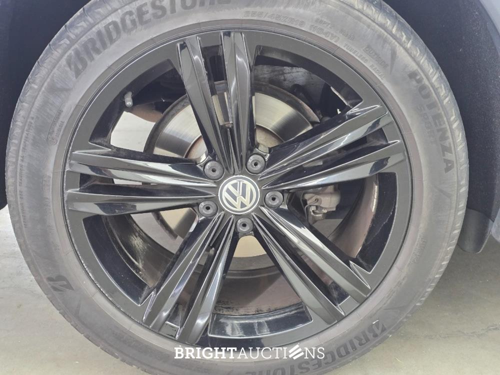 Volkswagen Tiguan ACT Highline Business R 1.5 TSI 150pk 2019 (Origineel-NL), ZB-318-G