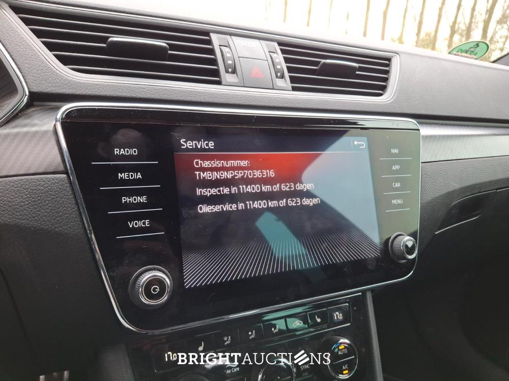 Skoda Superb Combi 1.5 TSI ACT Limited Sportline Business 150 pk 2023, S-466-PR