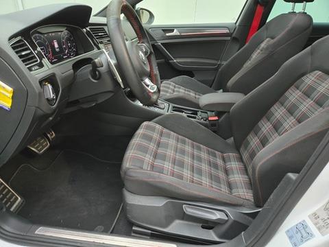 Volkswagen Golf GTI Performance 2.0 TSI 245pk 2017, L-416-LR