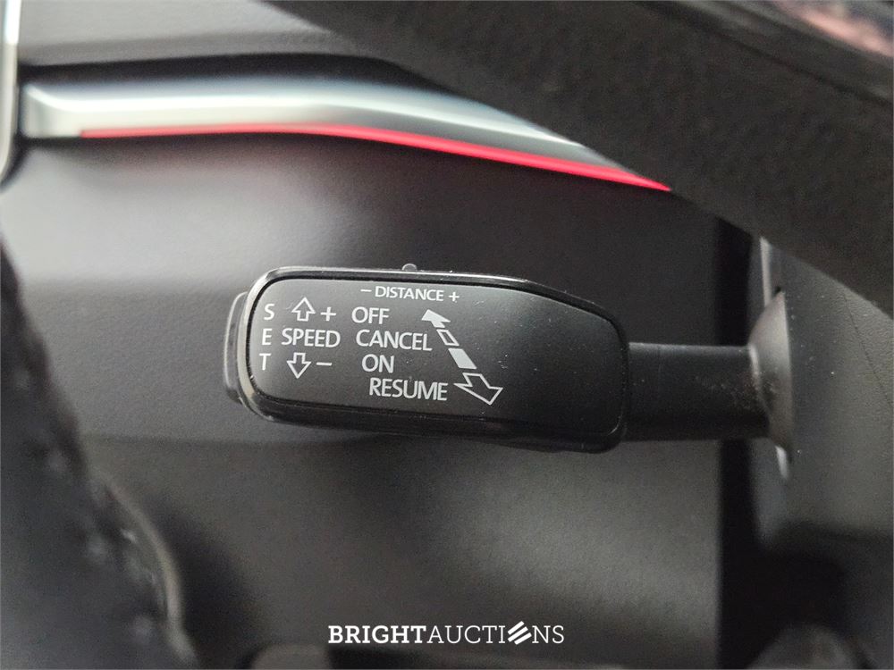 Škoda Karoq Business Edition Plus 1.0 TSI 110pk 2022 (Origineel-NL), N-869-PD