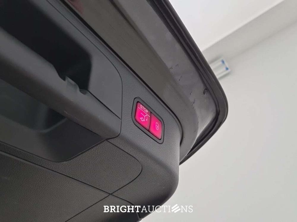 Mercedes-Benz EQC 400 Business Solution 4MATIC 80 kWh 408pk 2021 (Origineel-NL) EQC-Klasse, L-443-VK