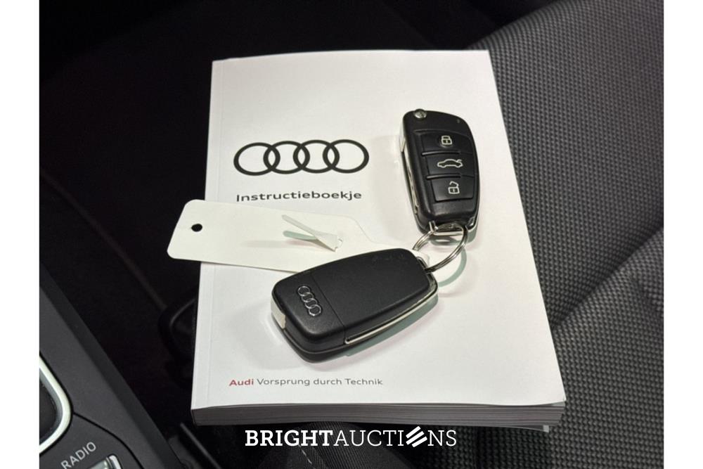Audi Q2 30 Advanced edition TDI 115pk 2022 (Origineel-NL), N-366-SJ