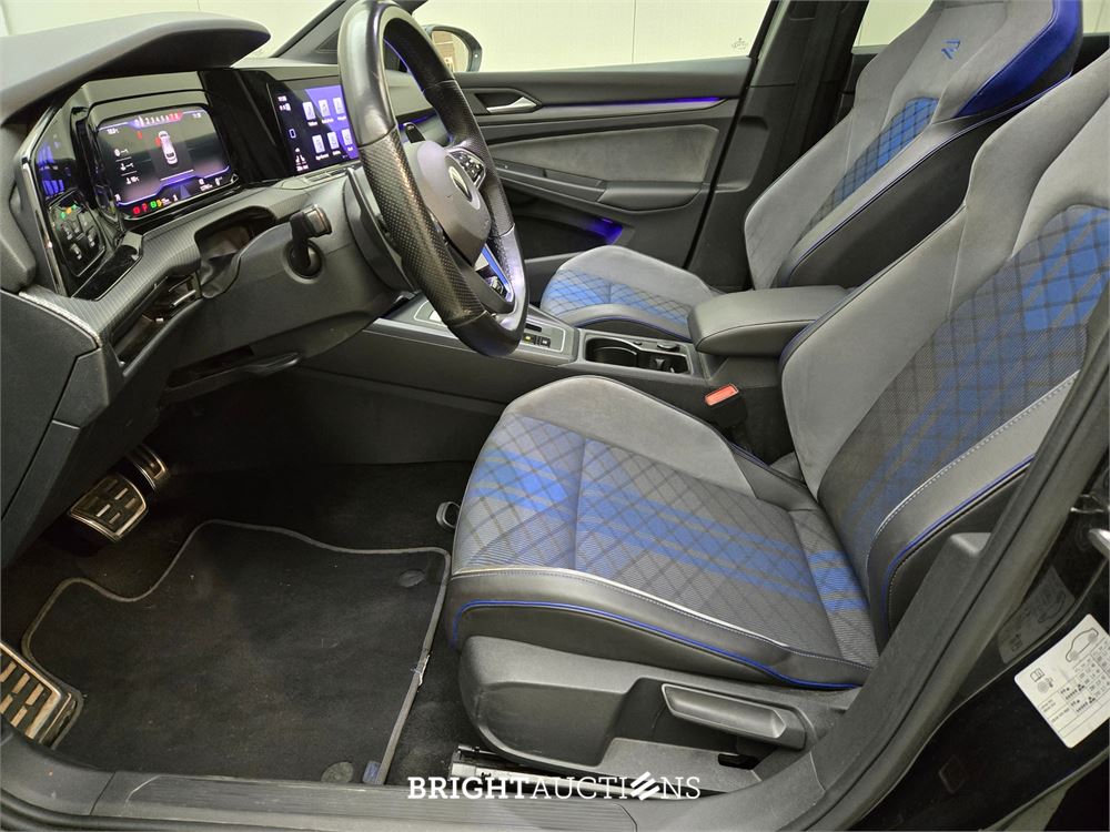 Volkswagen Golf R 4Motion 2.0 TSI 320pk 2021, Z-864-RH