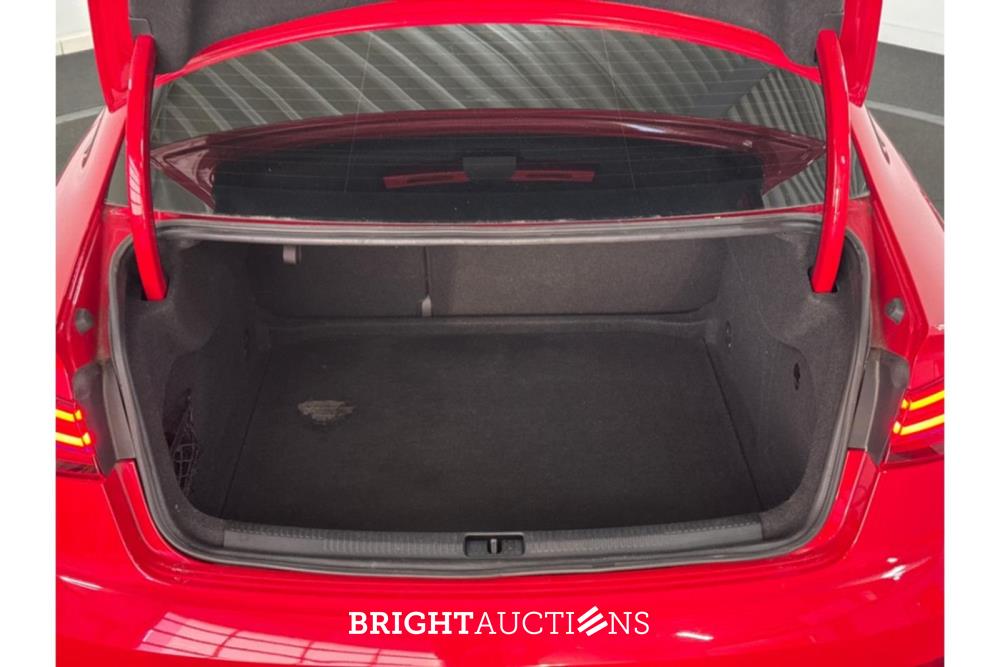 Audi A3 Limousine 35 CoD Advance Sport TFSI 150pk 2019 (Origineel-NL), ZL-485-D