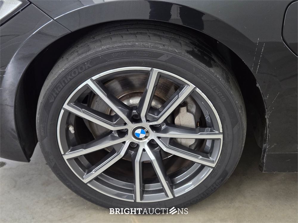 BMW 330e 3-serie eDrive Edition 296pk 2020 3-Serie, GPV-56-P