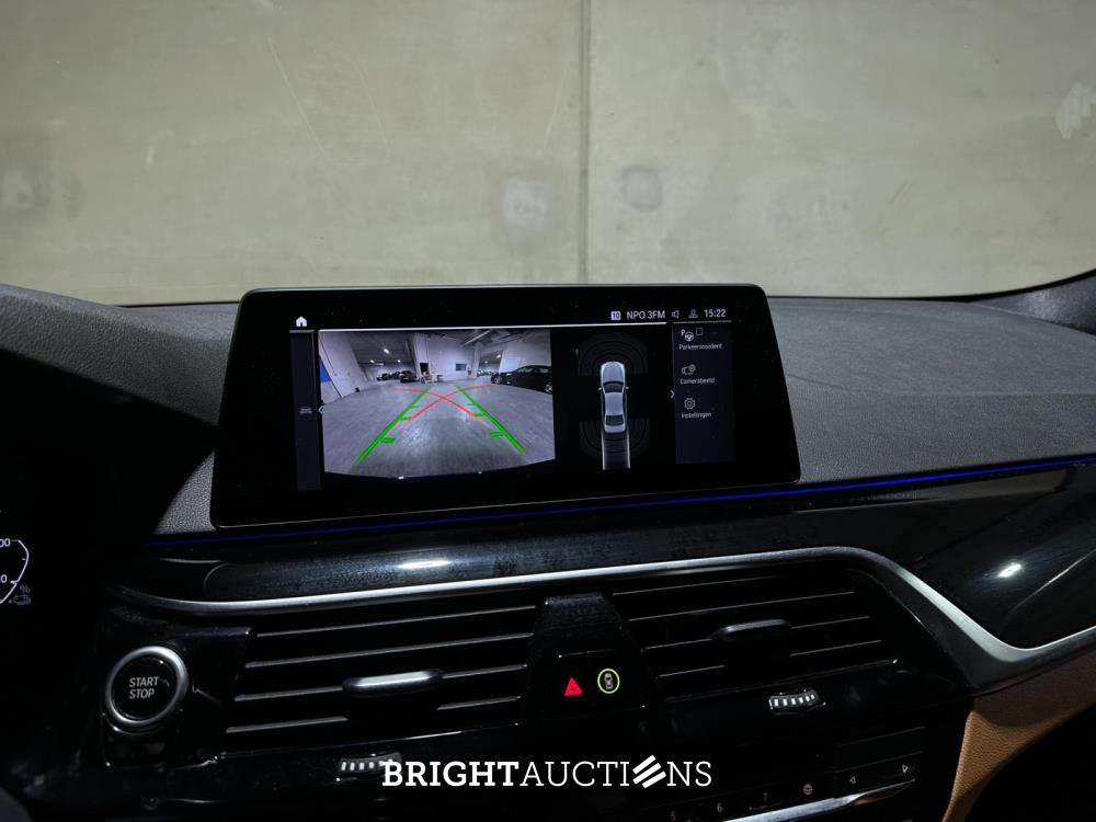 BMW 530e iPerformance High Executive 5-serie 184pk 2019 (Origineel-NL+1eigenaar), ZT-244-H