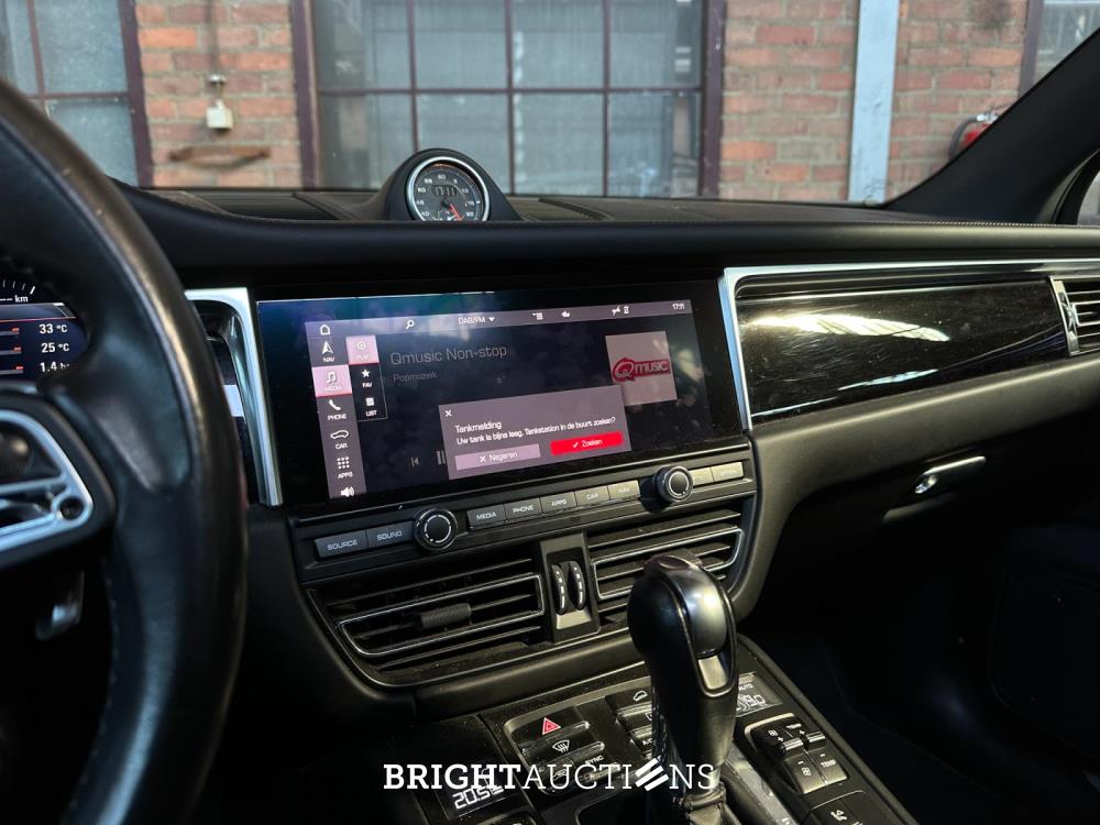 Porsche Macan S 3.0 V6 354pk 2019 Sport-Chrono, R-426-XL