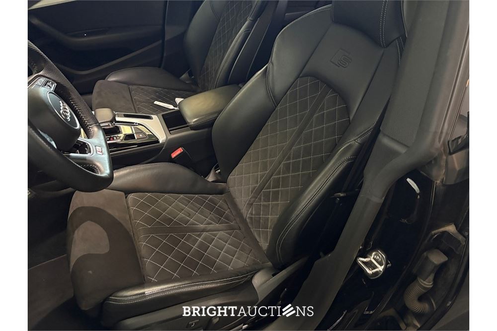 Audi A5 Sportback 40 Launch edition Sport TDI 190pk 2020, P-165-JF