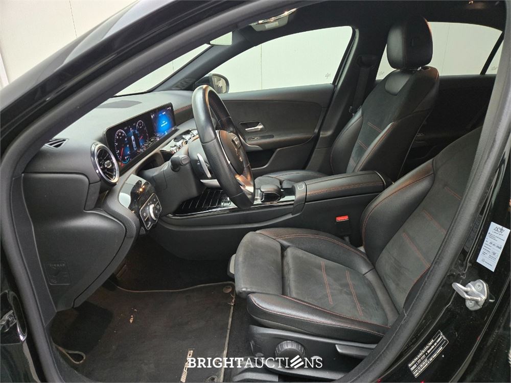 Mercedes-Benz A200 Business Solution 163pk 2019 (Origineel-NL) A-klasse, G-415-KH
