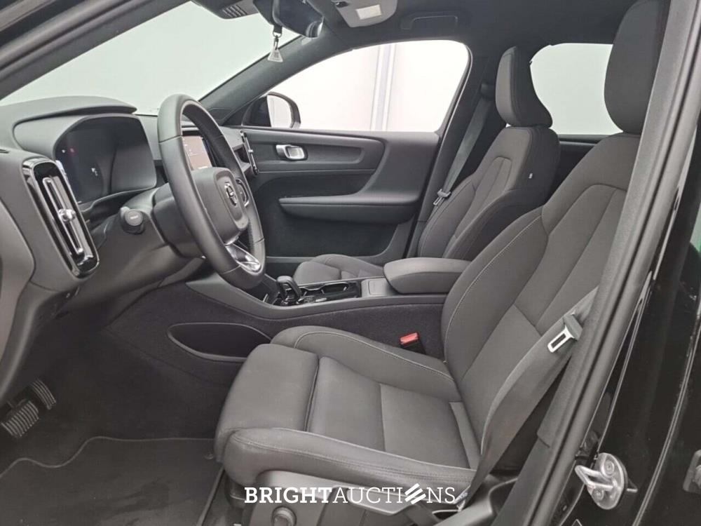 Volvo XC40 Recharge PLUS 70 kWh 231pk 2022 (Origineel-NL), R-756-TS