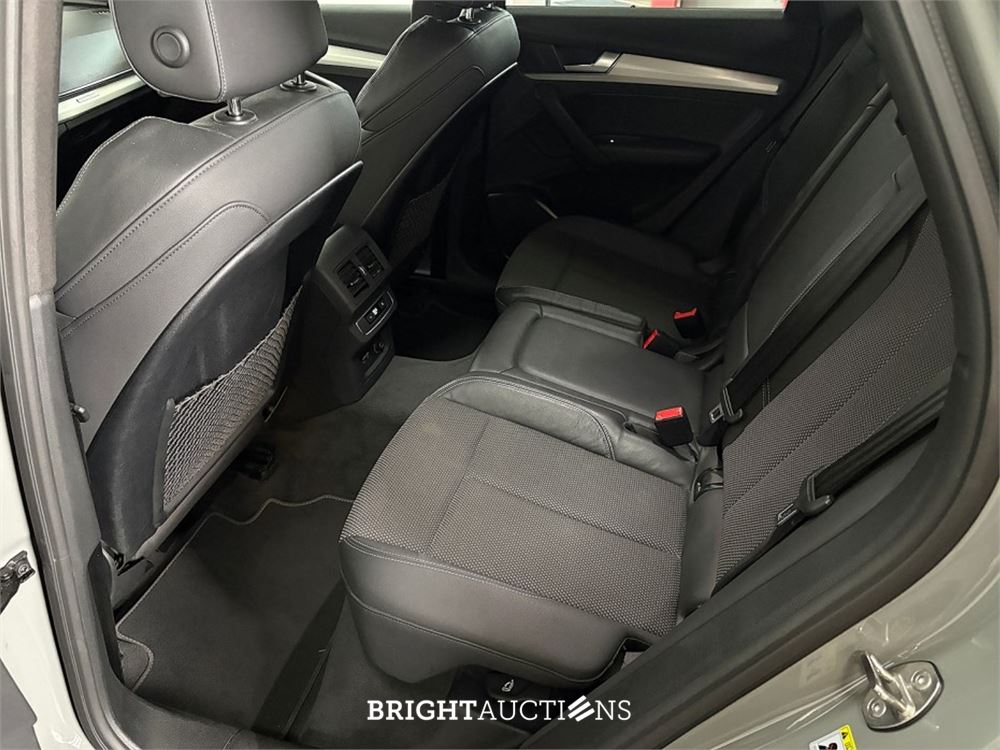Audi Q5 50 TFSI e S edition 408pk 2022 (Origineel-NL), R-409-BV