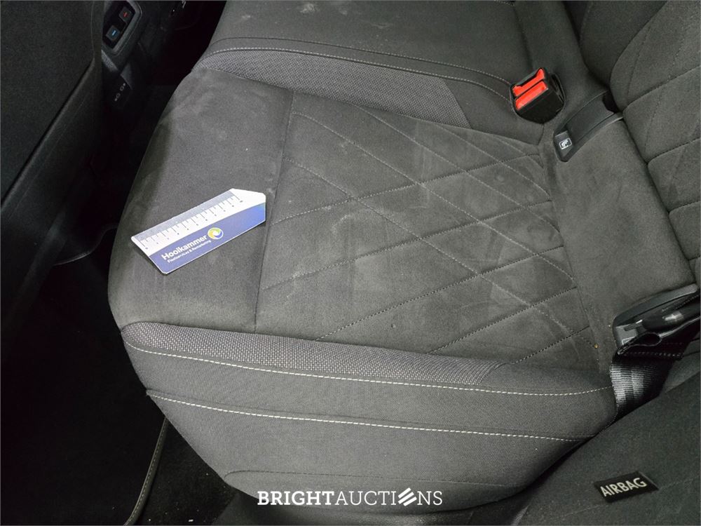 Volkswagen Golf eTSI R-Line 1.5 150pk 2020, HLP-73-V