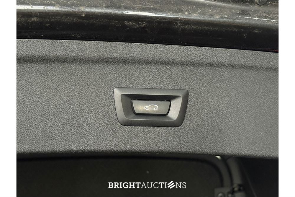 BMW iX xDrive50 High Executive 112 kWh 2022 (Origineel-NL), P-081-KP