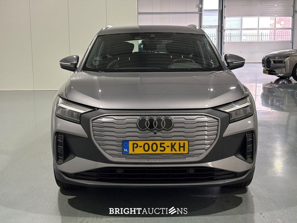 Audi Q4 40 Launch edition 77 kWh 204pk 2022 (Origineel-NL), P-005-KH