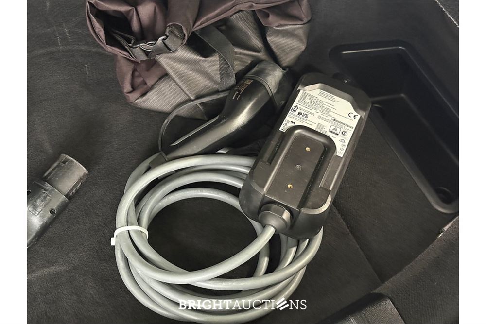 BMW i4 eDrive35 70 kWh 2023 (Origineel-NL), X-963-DD