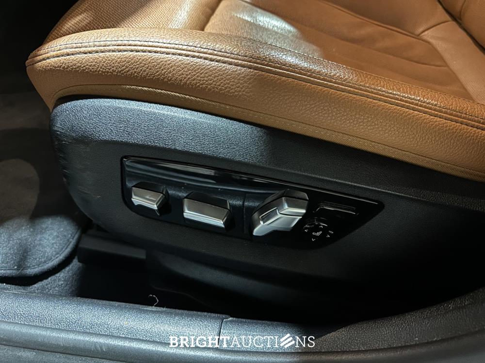 BMW 530e iPerformance High Executive 5-serie 184pk 2019 (Origineel-NL+1eigenaar), ZT-244-H
