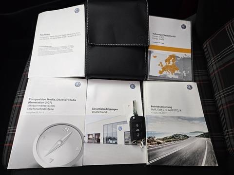 Volkswagen Golf GTI Performance 2.0 TSI 245pk 2017, L-416-LR