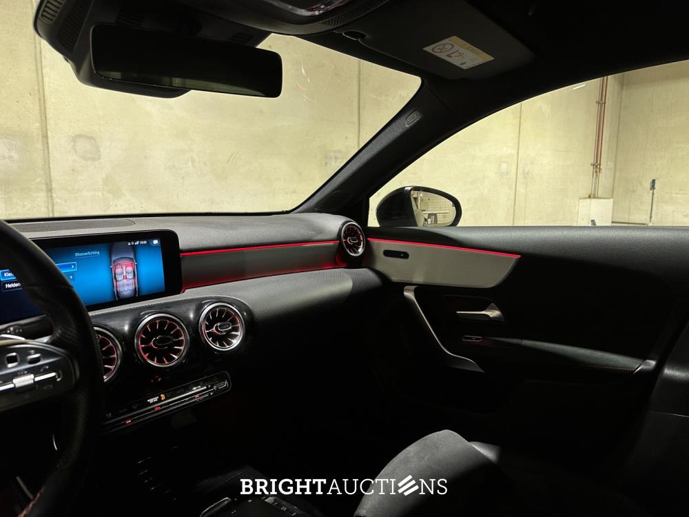 Mercedes-Benz A250 e Business Solution AMG Limited A-klasse 160pk 2021 (Origineel-NL), K-518-SP