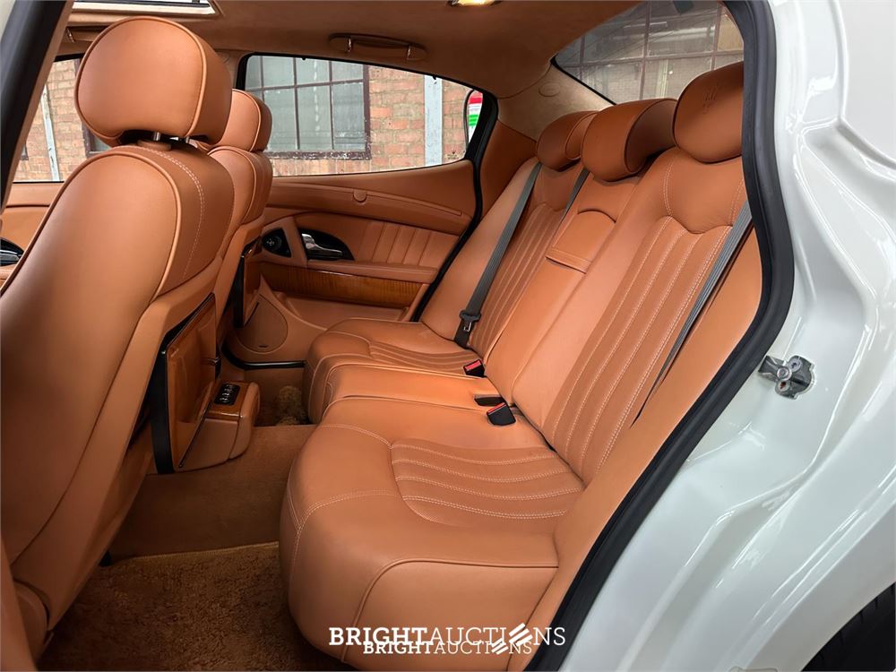 Maserati Quattroporte 4.2 V8 Executive GT 401pk 2007 Youngtimer