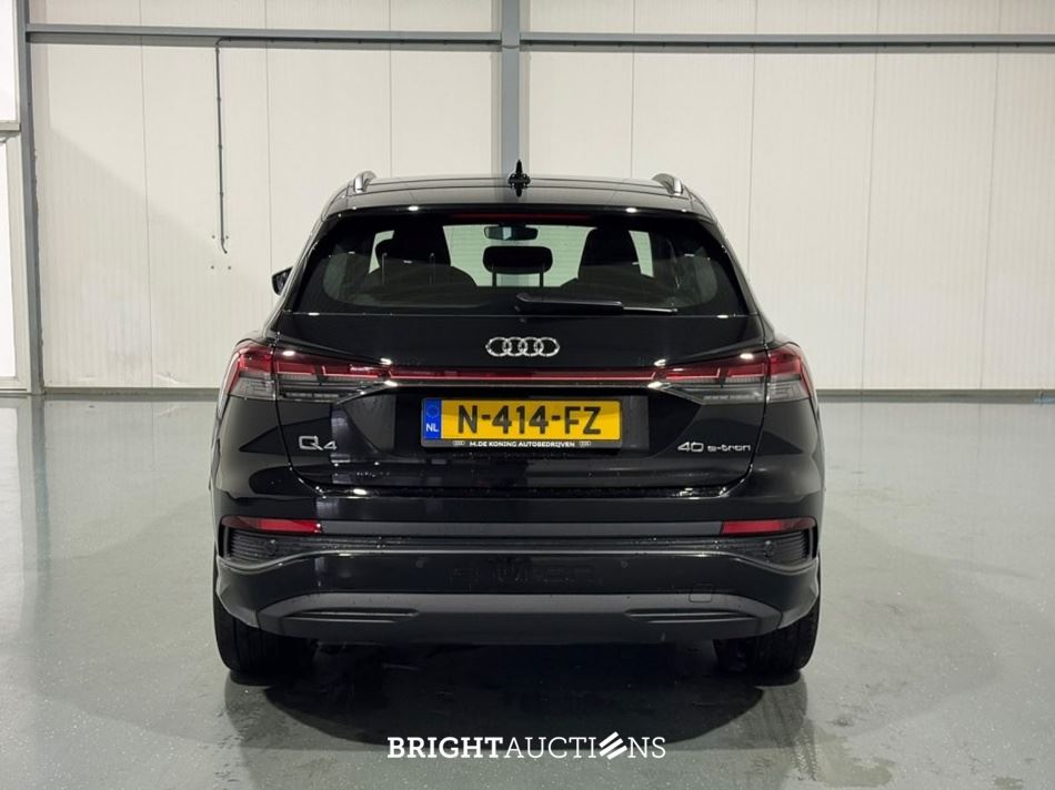 Audi Q4 e-tron 40 Launch edition Advanced 77 kWh 204pk 2021 (Origineel-NL), N-414-FZ