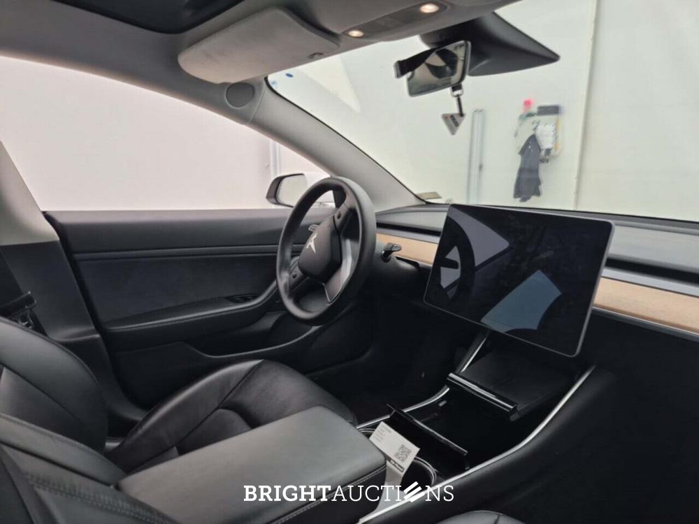 Tesla Model 3 Stnd.rwd PLUS 60 kWh 238pk 2020 (Origineel-NL), K-963-HR