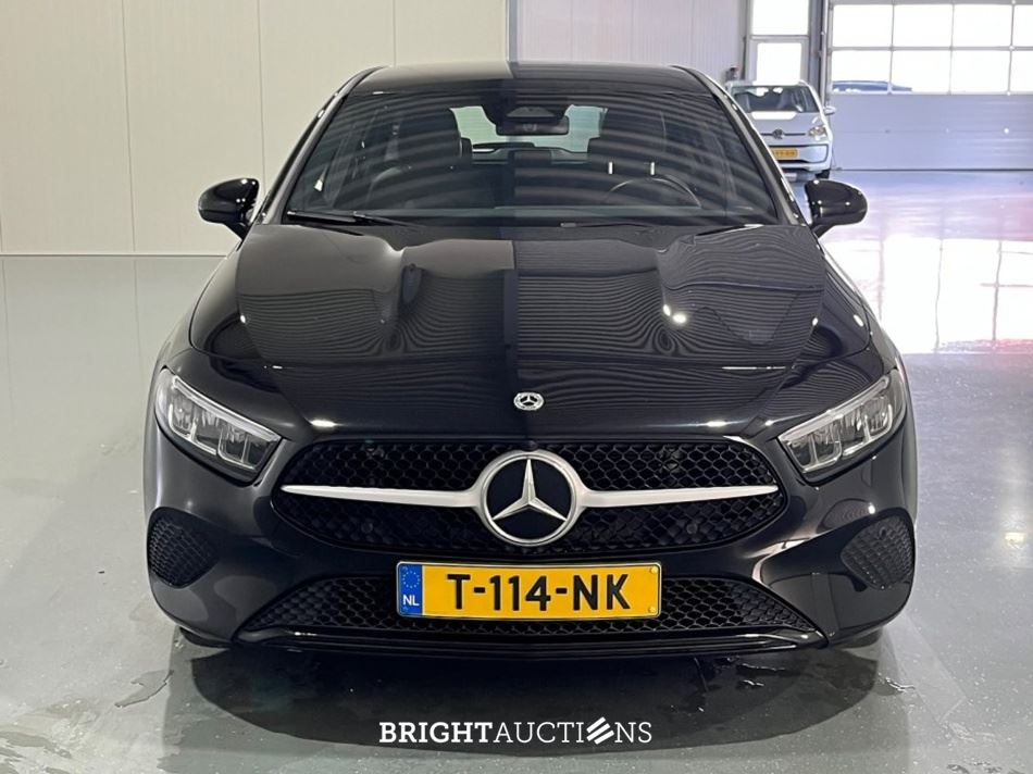 Mercedes-Benz A180 BusinesS-Line 136pk 2023 (Origineel-NL) A-klasse, T-114-NK