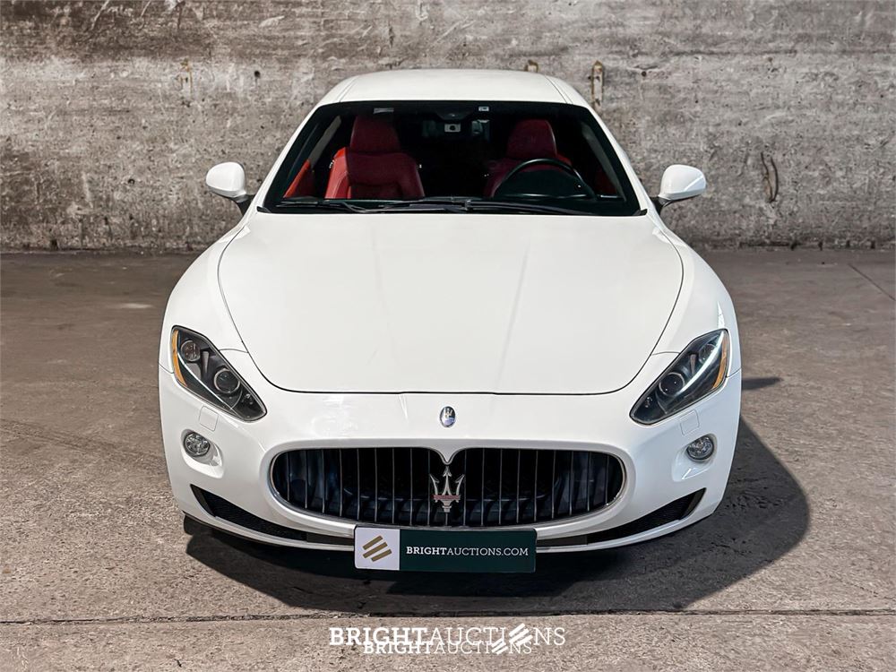 Maserati Granturismo S 4.7 V8 440pk MC Shift 440pk 2009